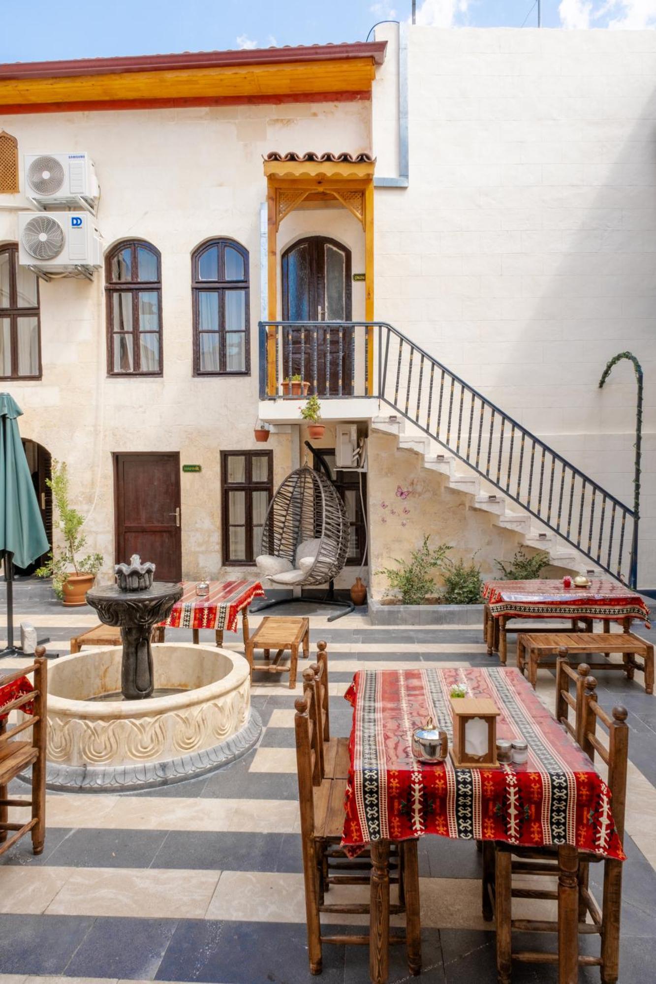 Hotel Dostlar Konagi Sahinbey Zewnętrze zdjęcie