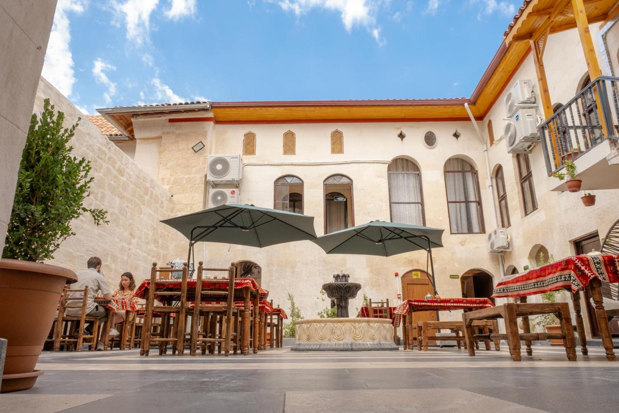 Hotel Dostlar Konagi Sahinbey Zewnętrze zdjęcie